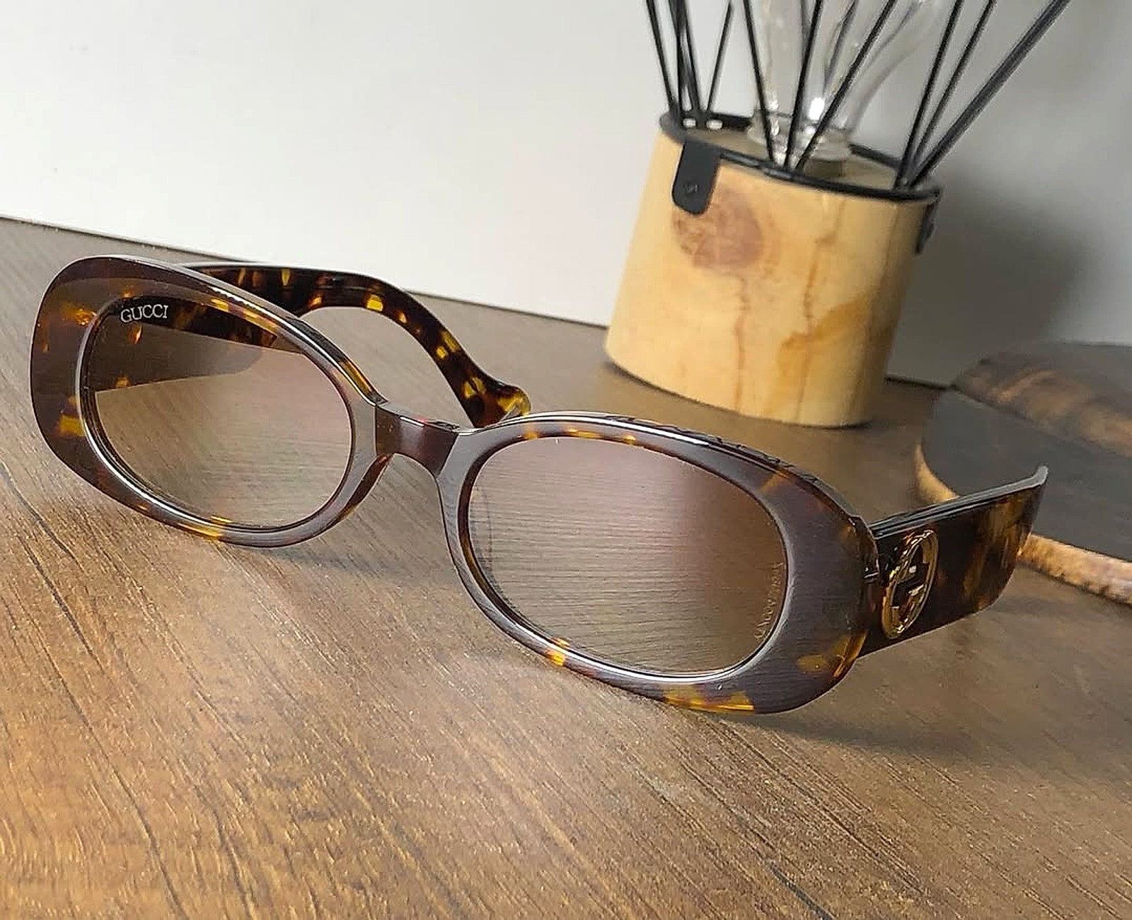 GG0517S 52mm Brown