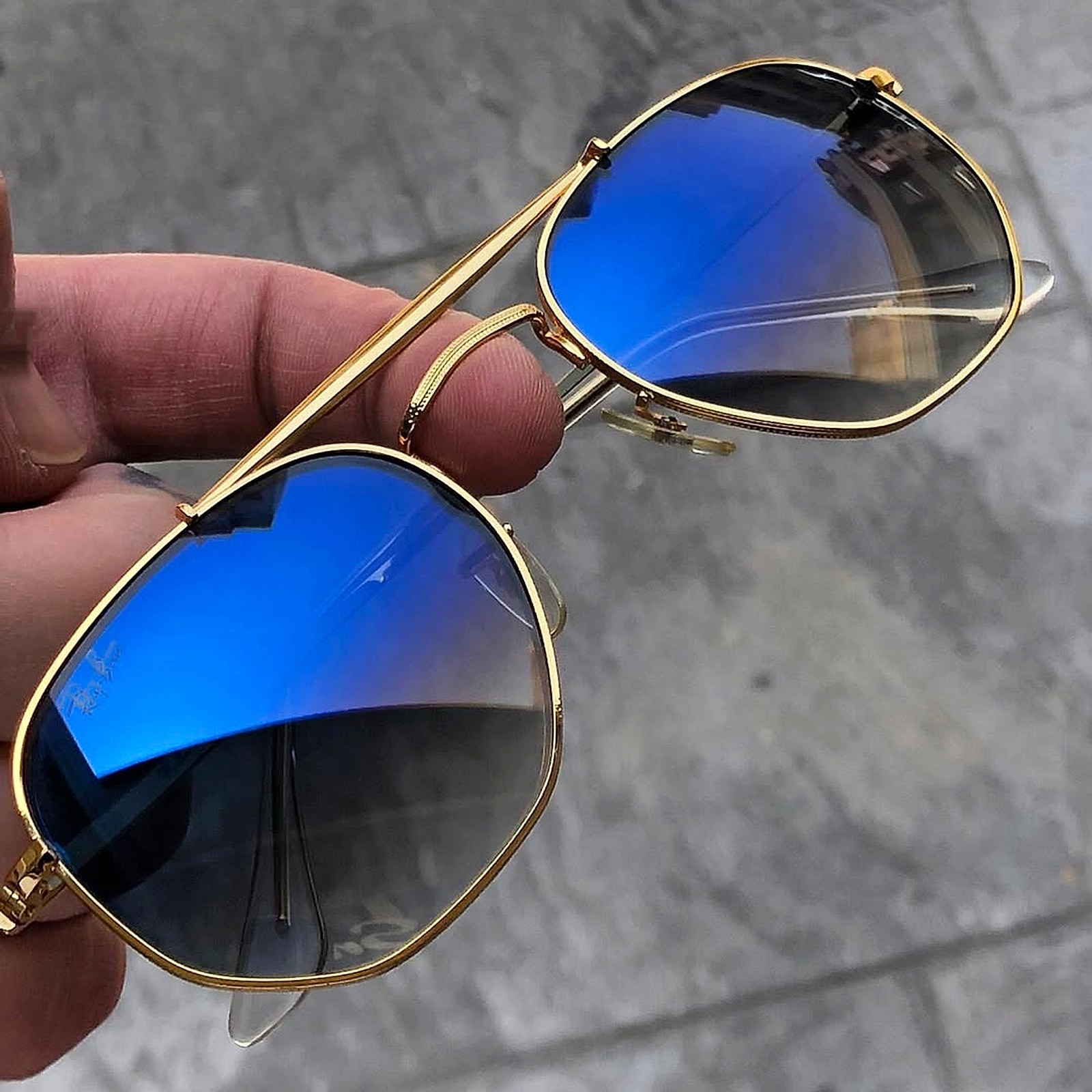 Marshal 54mm Blue Gradient Gold