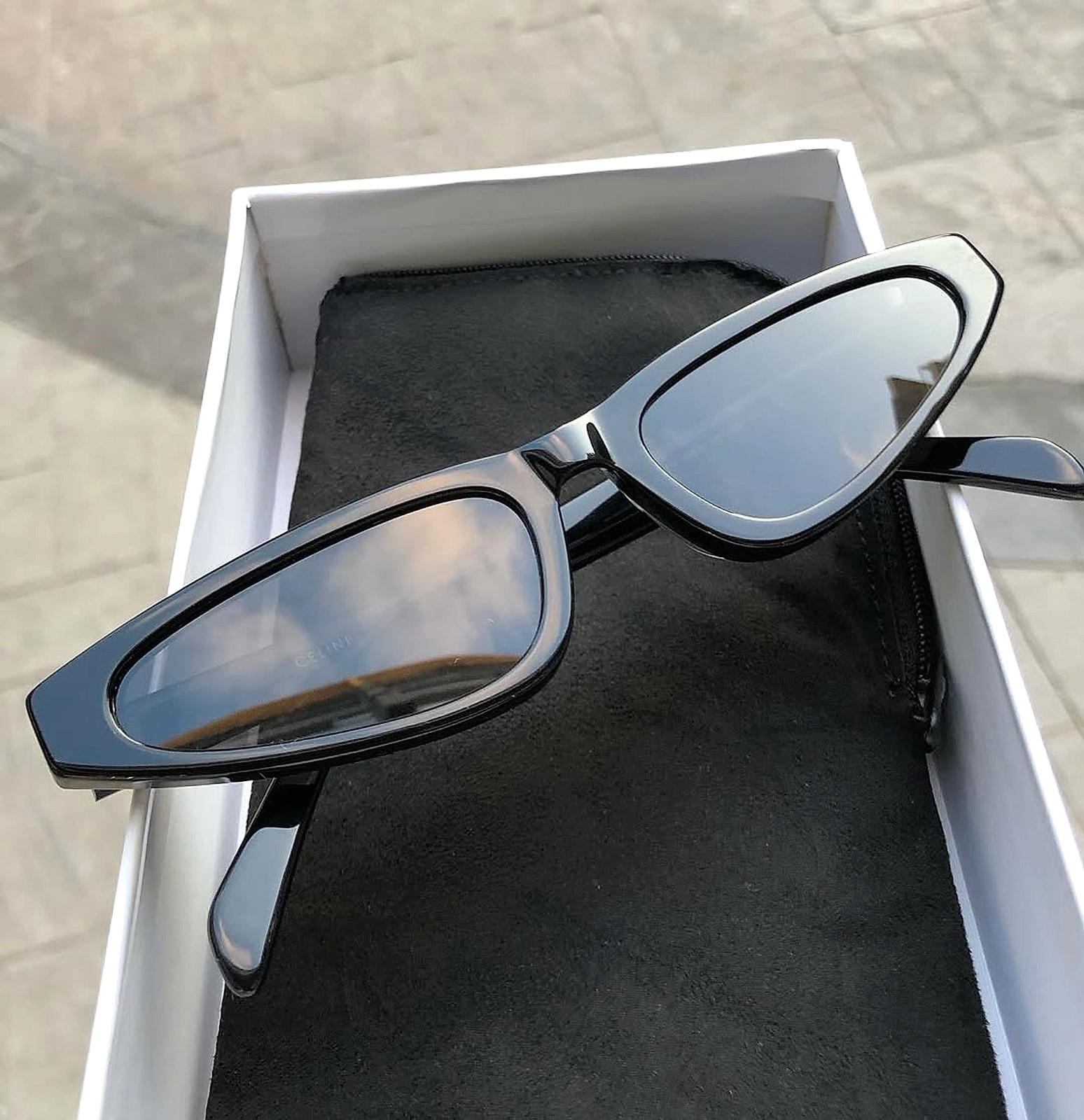 The new Celine CL40231U 55mm
