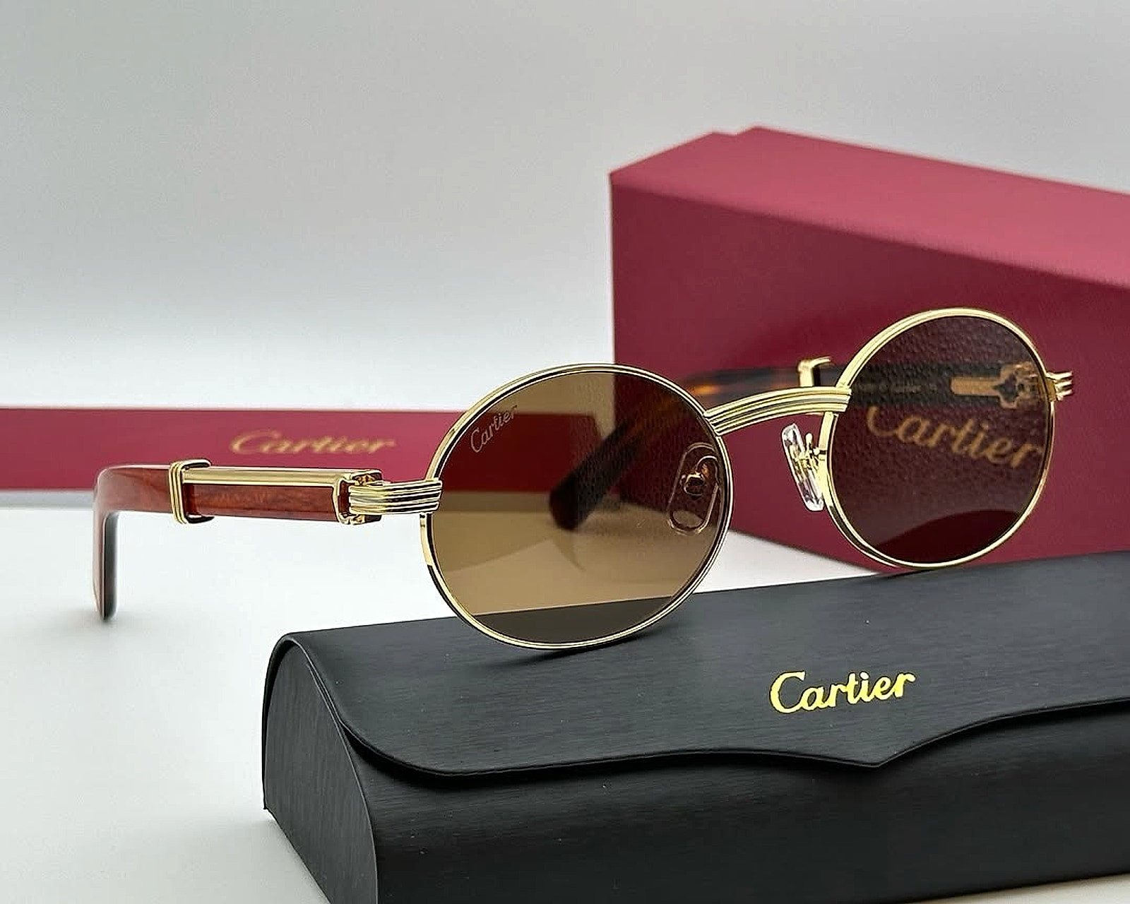 The new CT0464S 005 Made In France