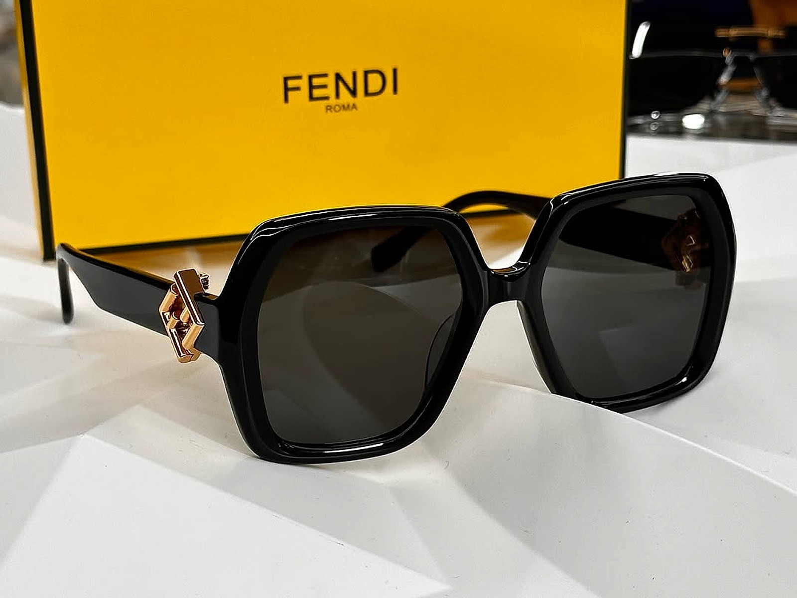 The new FF Acetate Diamonds