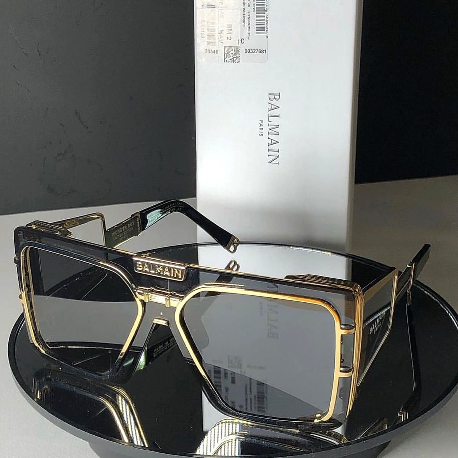 Wonder Boy Black and Gold
