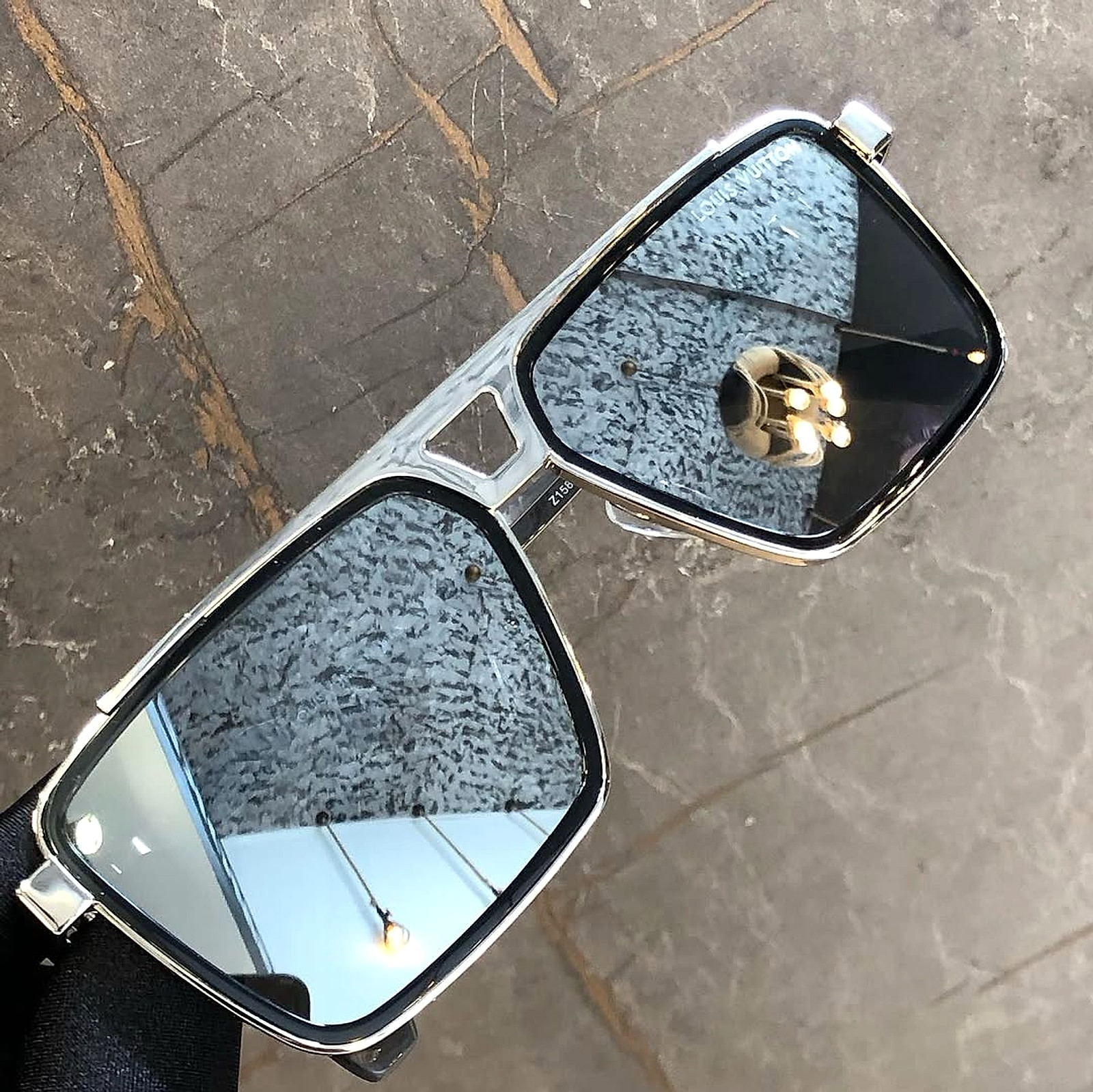 Z1585U 58mm Silver Mirror
